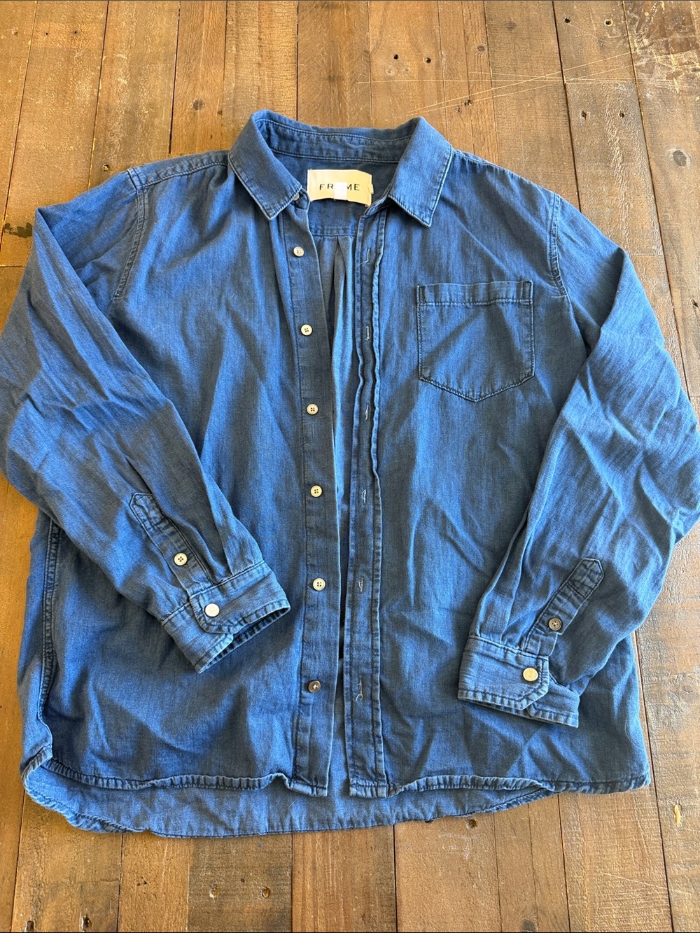 Frame Button-Front Shirt | Men’s Medium